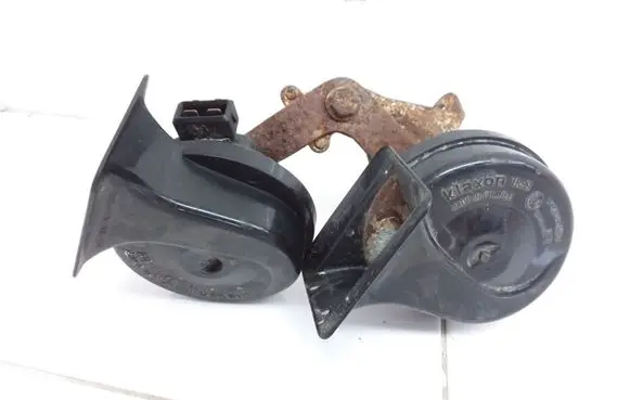 Skoda Octavia Mk1 (1U) Horn signal E20092018