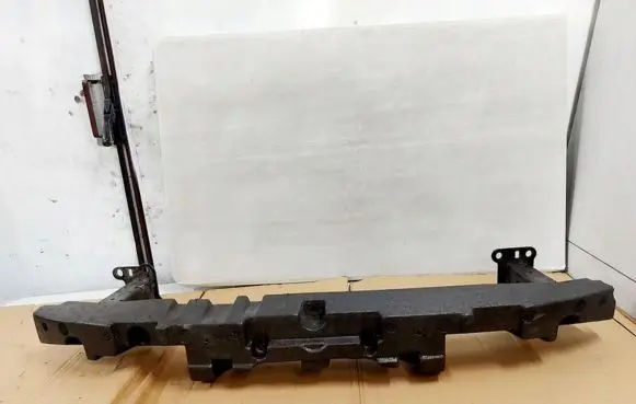 Nissan Qashqai Front bumper support beam