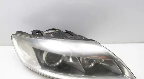 Audi Q7 4L Headlight/headlamp