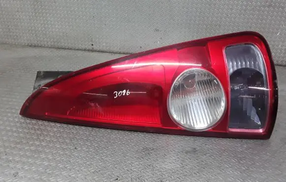 Renault Espace - Grand espace IV Rear/tail lights 8200027152