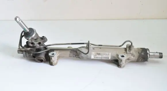 Chrysler Town & Country V Steering rack P05151705AE