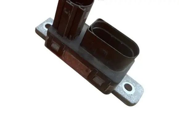 Volvo V60 Glow plug pre-heat relay 31431776