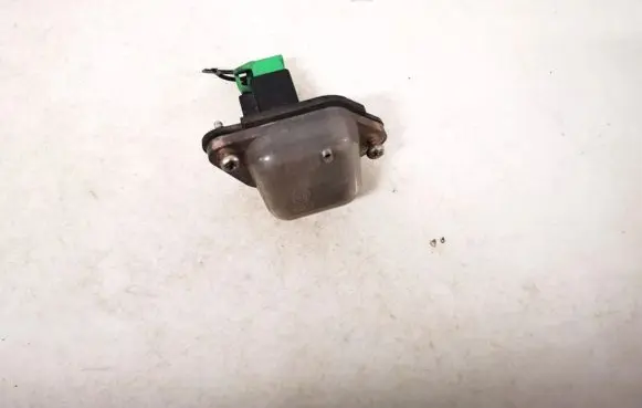 Mazda 626 Number plate light e135003