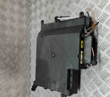 Land Rover Range Rover P38A Central body control module AMR6531