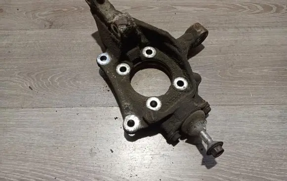 Volvo S60 Front wheel hub