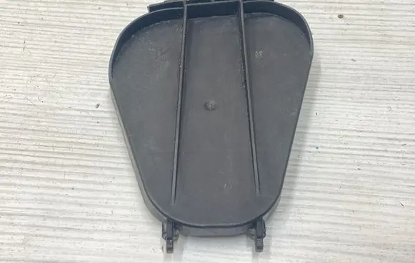 BMW 3 E92 E93 Headlight/headlamp dust cover 1305239289