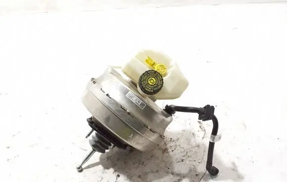 BMW X3 G01 Brake booster 6883986