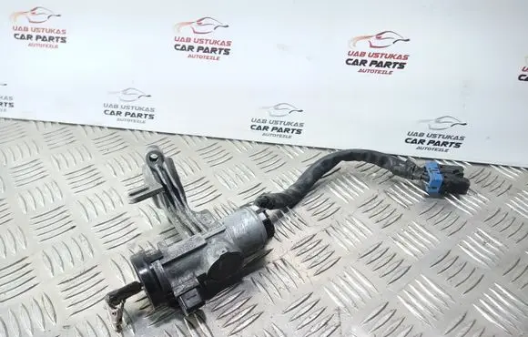 Mitsubishi Galant Ignition lock 336429