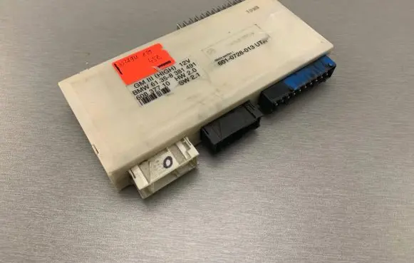 BMW 5 E39 Comfort/convenience module 8381491 61358381491 6083710