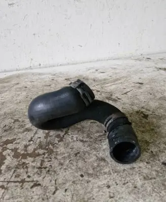 Opel Zafira A Engine coolant pipe/hose