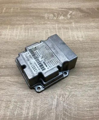 Audi A3 S3 8P Airbag control unit/module 8P0959655J 0285010148