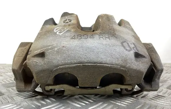 Jeep Grand Cherokee Front brake caliper
