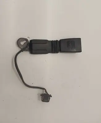 Audi A4 S4 B7 8E 8H Front seatbelt buckle 8E0857756H