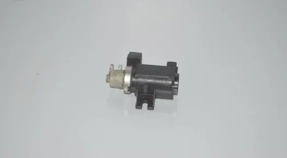 BMW X6 E71 Turbo solenoid valve 7595374 11747595374