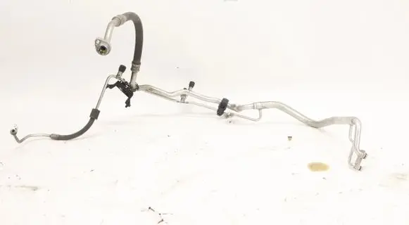 Volkswagen PASSAT B8 Air conditioning (A/C) pipe/hose 5Q0820743M