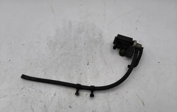 Mercedes-Benz Vito Viano W639 Valve vacuum A0041539328