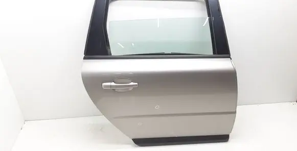 Volvo V70 Rear door