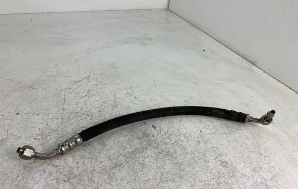 Volkswagen PASSAT B7 Fuel injector supply line/pipe 3C0133110