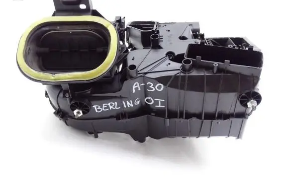 Citroen Berlingo Interior heater climate box assembly housing 
