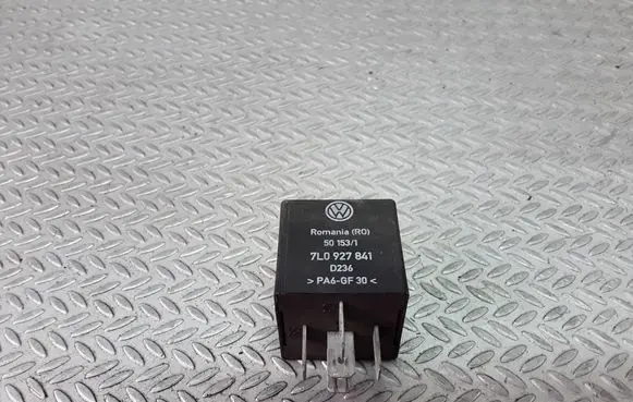 Volkswagen Touareg I Other relay 7L0927841