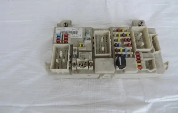 Ford Focus C-MAX Fuse box set 8M5T14014UBB