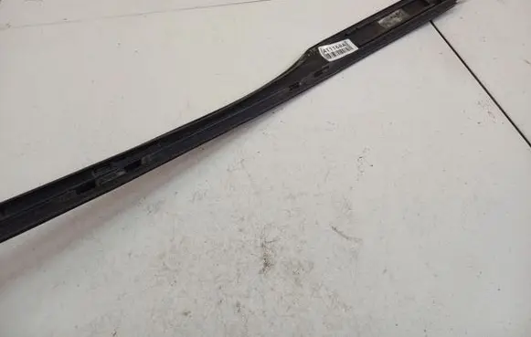 Opel Zafira A Windshield trim 76556
