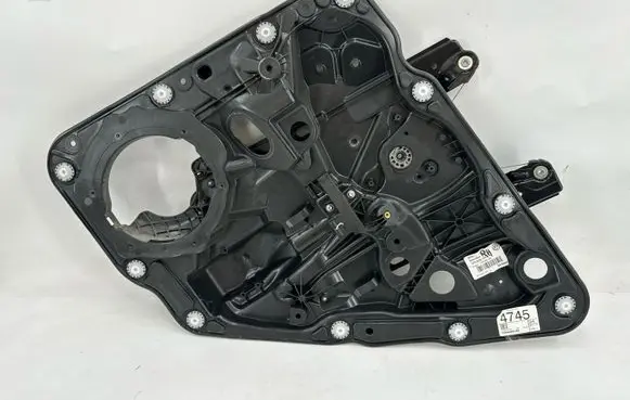 Volkswagen Touareg II Rear window lifting mechanism without motor 7P6839462