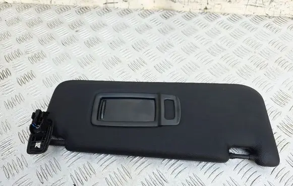 Sun visor