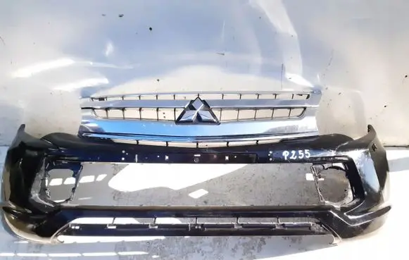 Mitsubishi L200 Front bumper
