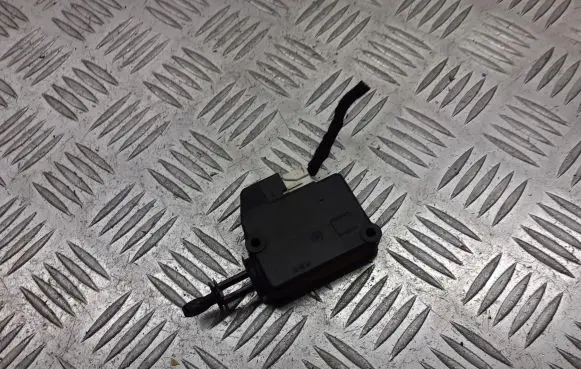 Volvo S40, V40 Tailgate boot lock/latch motor 