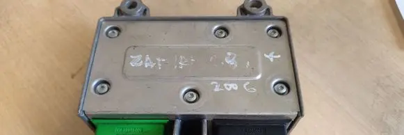 Opel Zafira B Airbag control unit/module 13246046