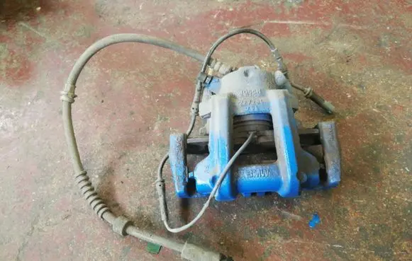 BMW 1 F20 F21 Front brake caliper