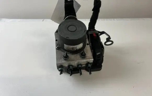 Audi A6 S6 C7 4G ABS Pump 4G0907379S 4G0614517AK