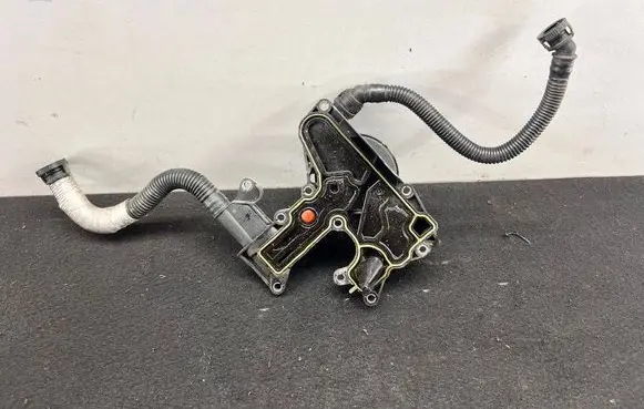 Audi A3 S3 A3 Sportback 8P Oil breather separator 06H103495
