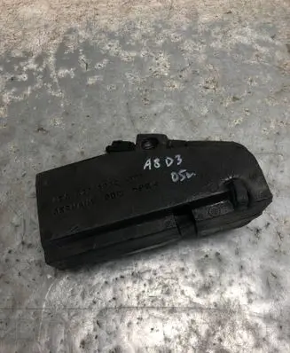 Audi A8 S8 D3 4E Tailgate/trunk/boot lock/catch/latch 4E0827383C