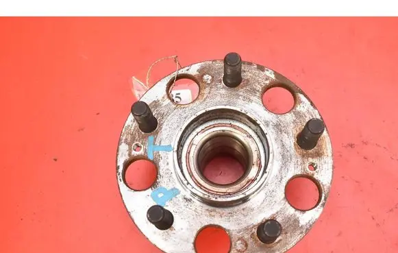 Honda Accord Front wheel hub spindle knuckle