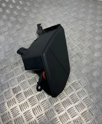 BMW X3 G01 Intake resonator 8635110 108341 8583590