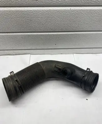 Brake vacuum hose/pipe