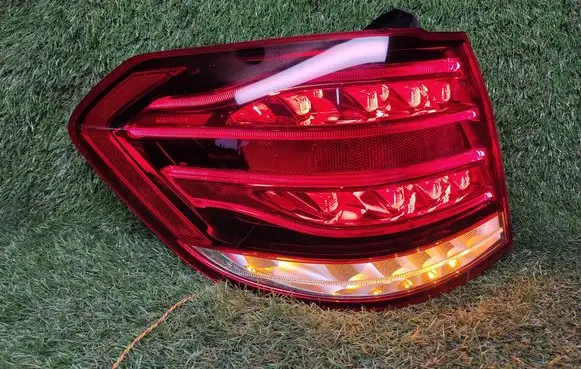 Rear/tail lights