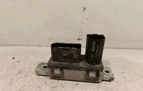 Jaguar XE Glow plug pre-heat relay GX7312B533AD