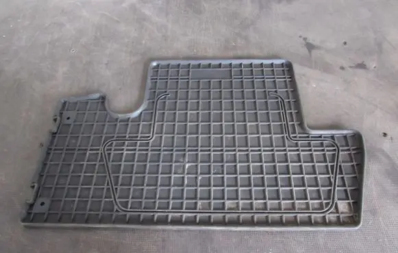 Peugeot 5008 Rear floor mat 
