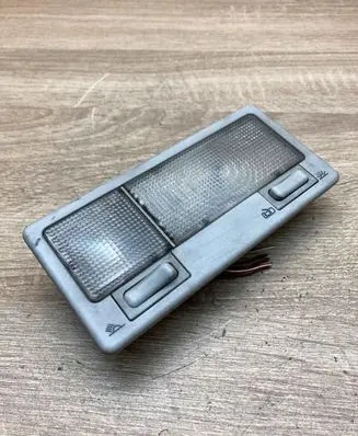 Volkswagen Golf III Front seat light 72203000 D5961L2362