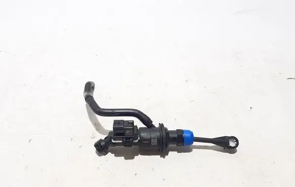 Dacia Duster Clutch slave cylinder 306108019R