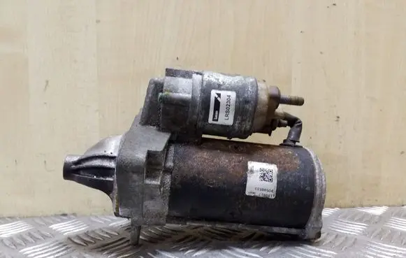 Nissan Primastar Starter motor LRS02304 180817 TS22E5