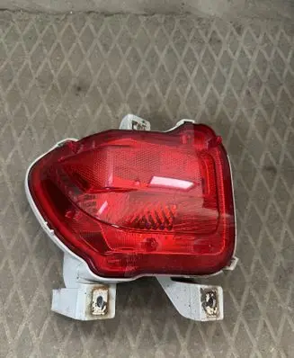 Toyota RAV 4 (XA30) Rear fog light J88