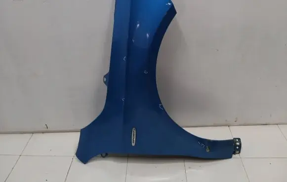 Mercedes-Benz A W176 Fender end trim A1768890225