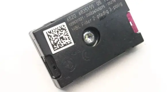 BMW i4 Aerial antenna amplifier 6835155