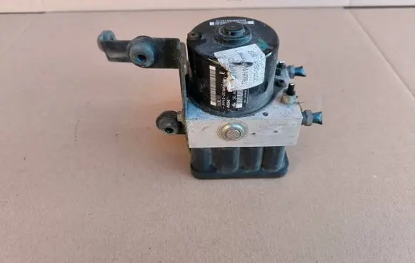 Ford Kuga I ABS Pump AV412C405AA