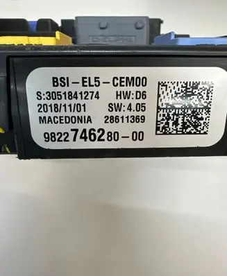 Citroen DS7 Crossback Fuse module 9822746280 20181101 28611369