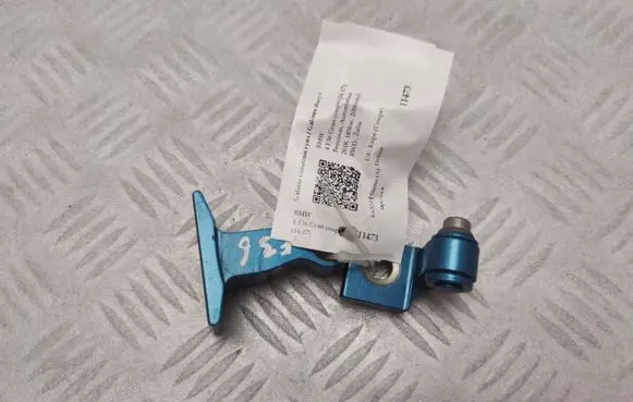 BMW 4 F36 Gran coupe Rear door upper hinge 7246062